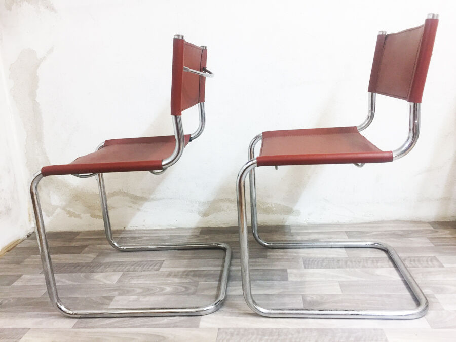 Pair chairs modernism 1970