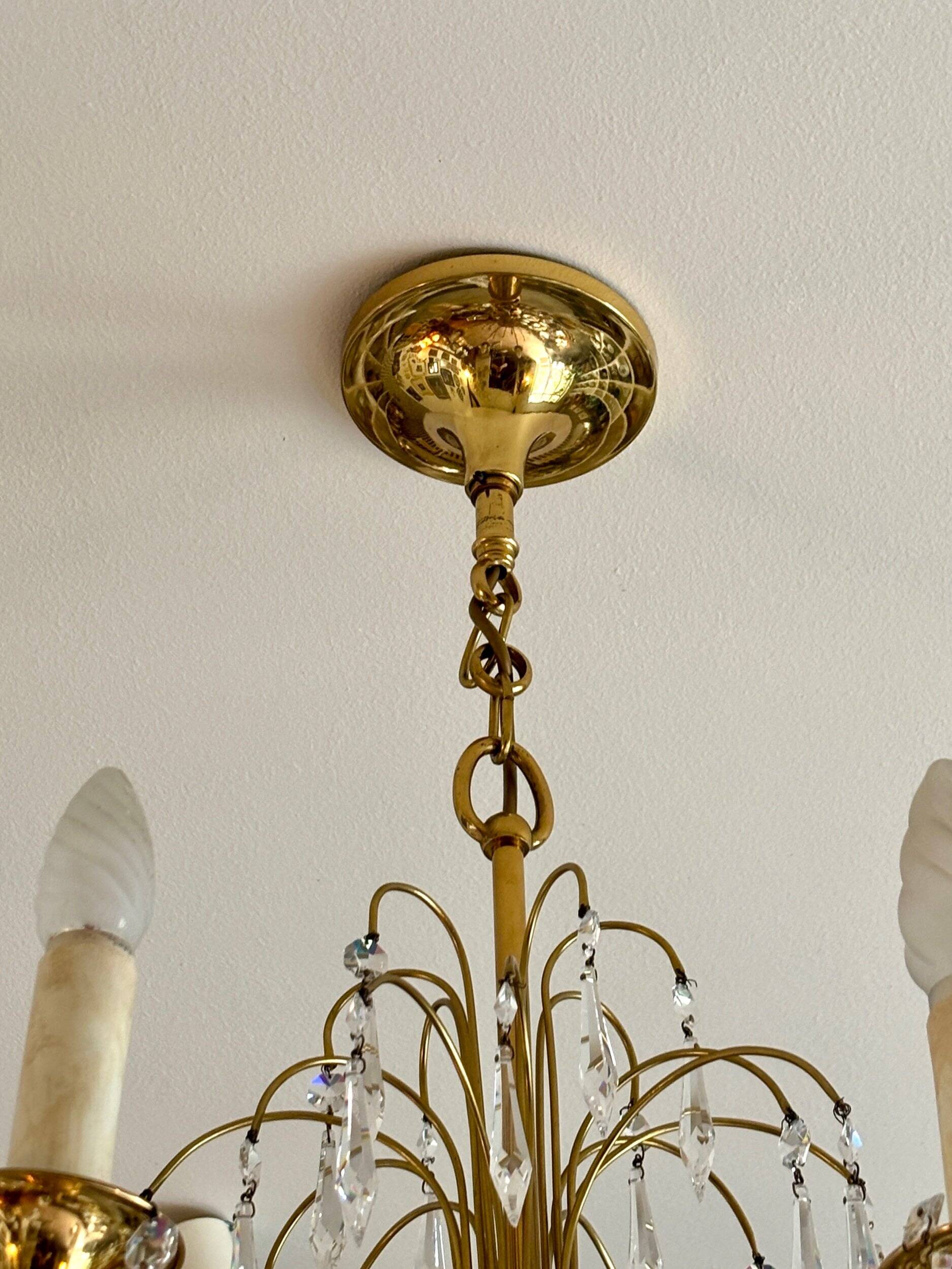 6-light chandelier in gold metal and tassels