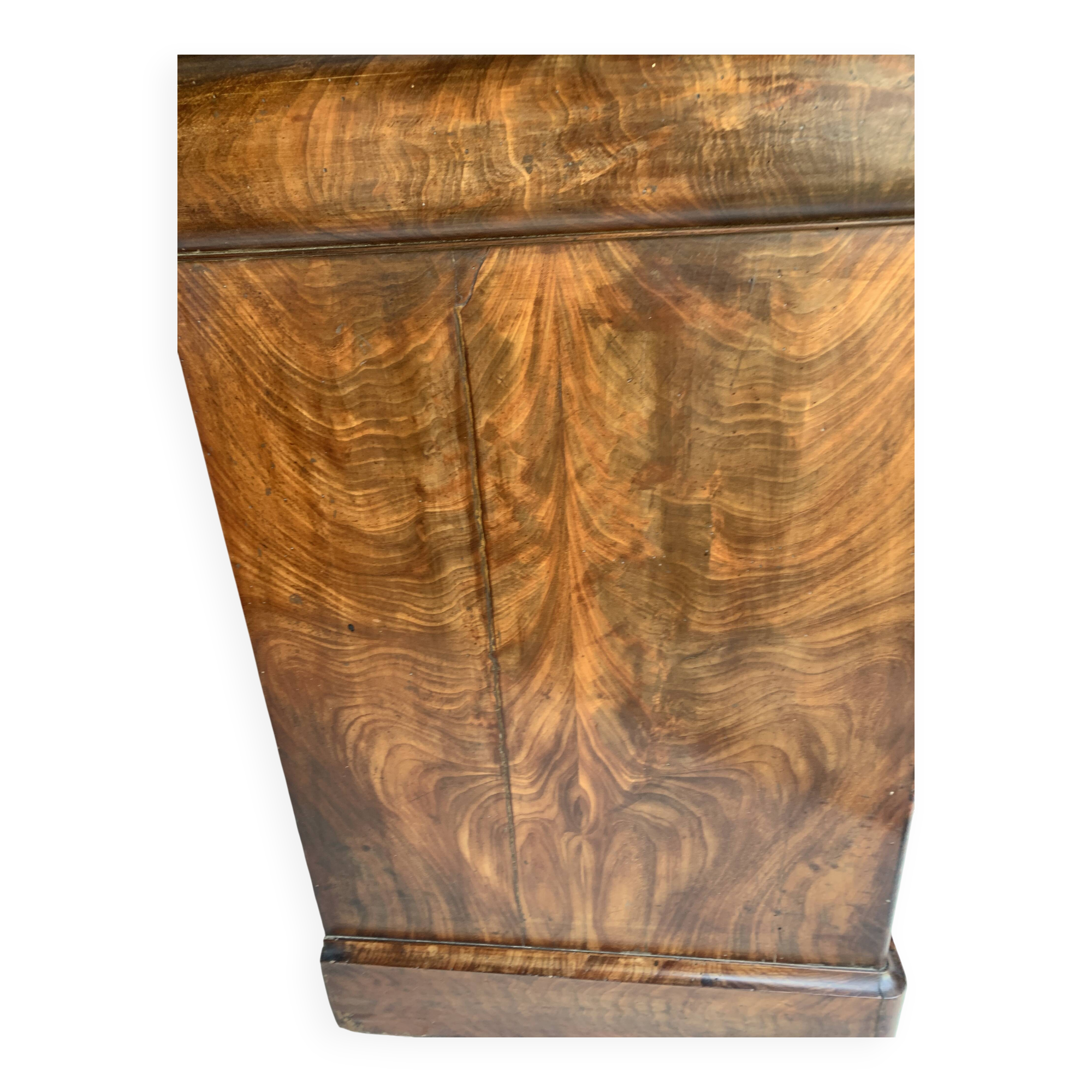 Louis Philippe Commode