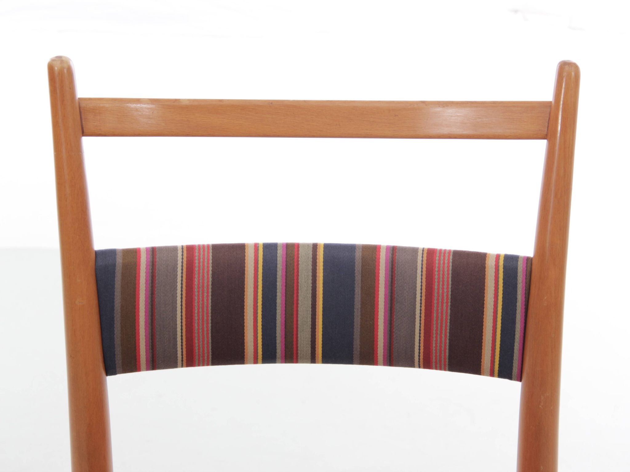 Suite de 4 chaises scandinave de Yngve Ekstrom, tissu Paul Smith