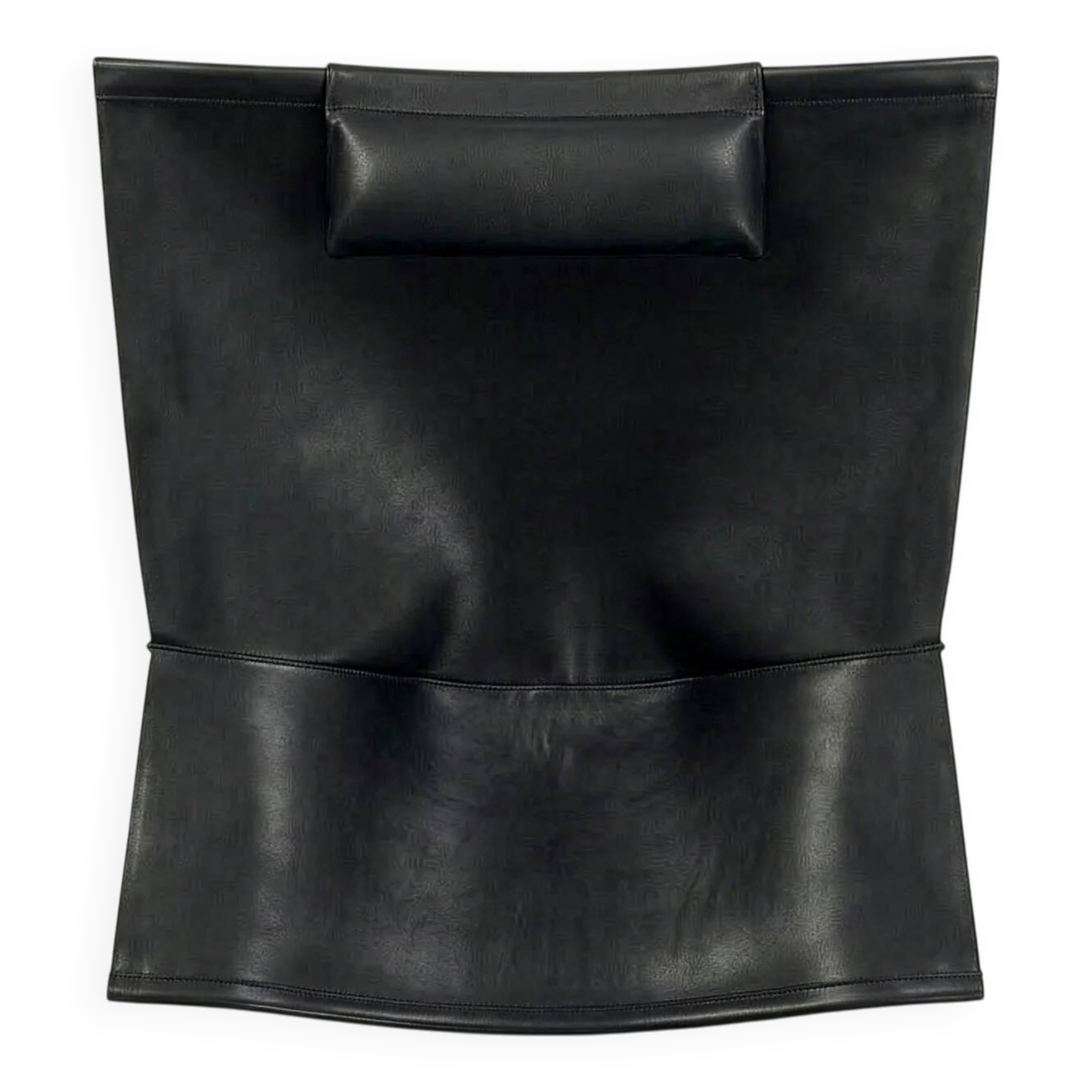 Black leather chair Semana, design by David Weeks for Habitat.