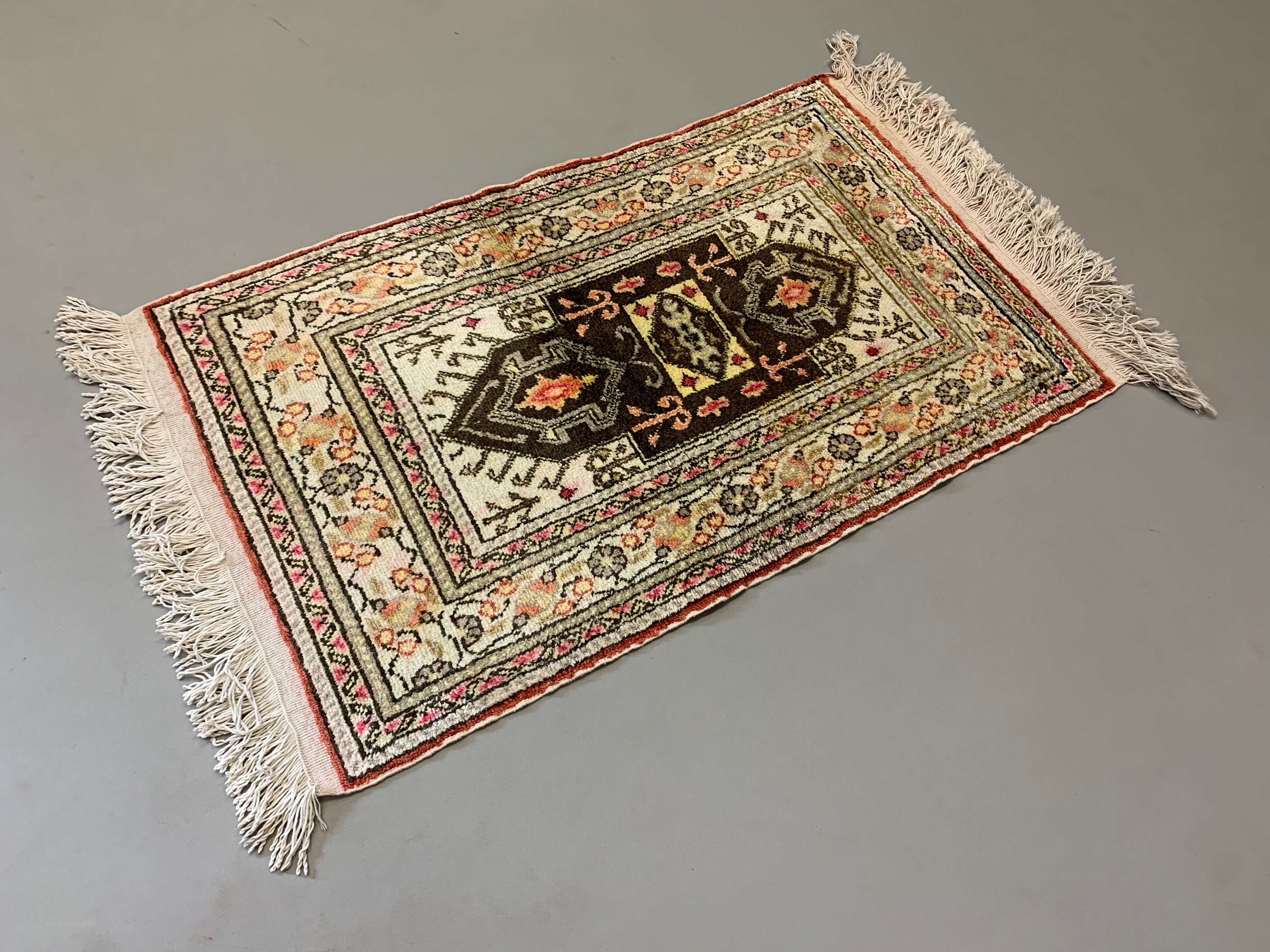 Vintage Turkish Vegan Silk Rug, 110x60 cm, Kayseri, Red, Yellow, Beige Small
