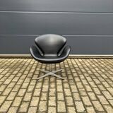 Original black leather Fritz Hansen Swan chair Topstaat!