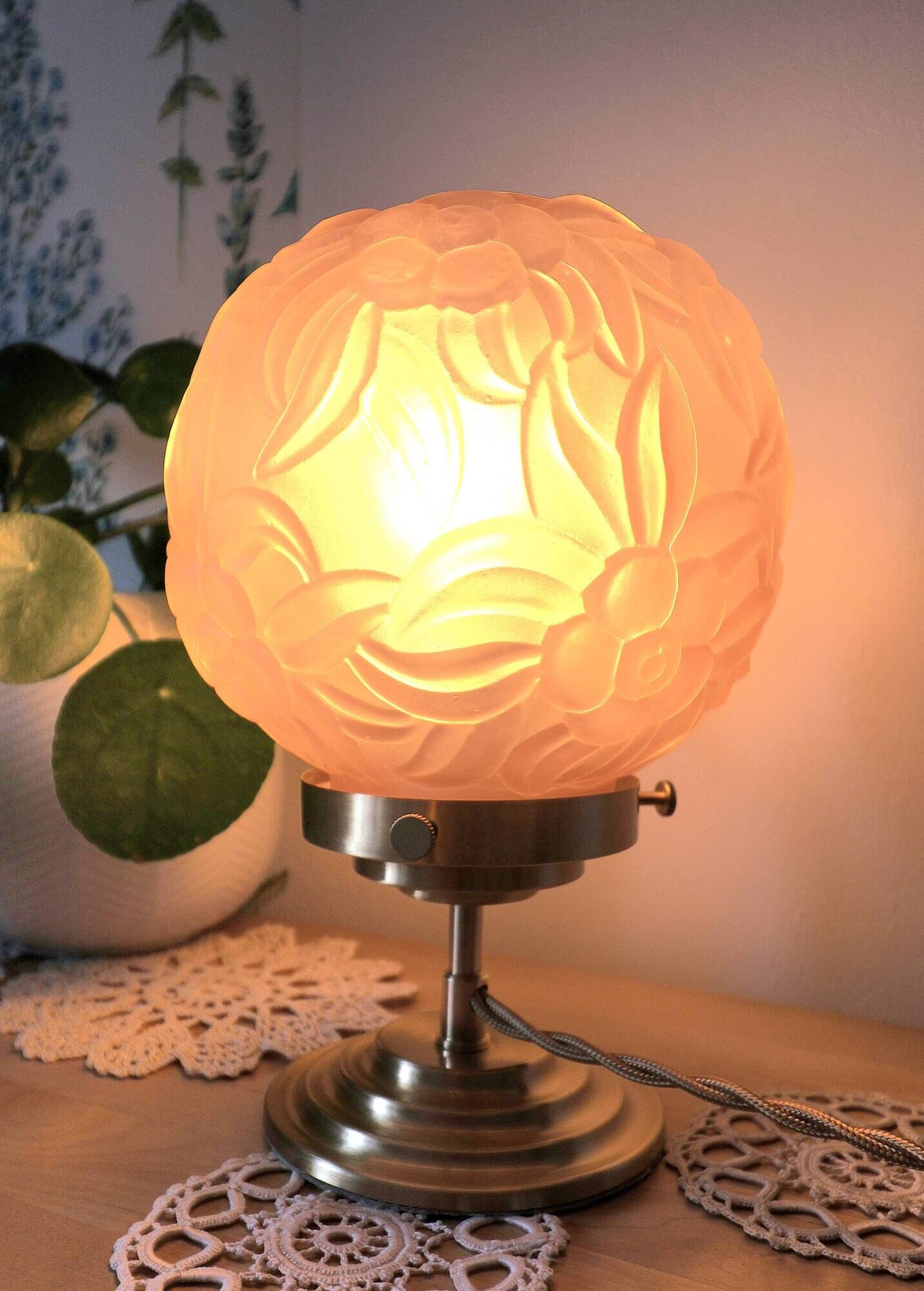 Art Deco floral table lamp, vintage pink opaline glass