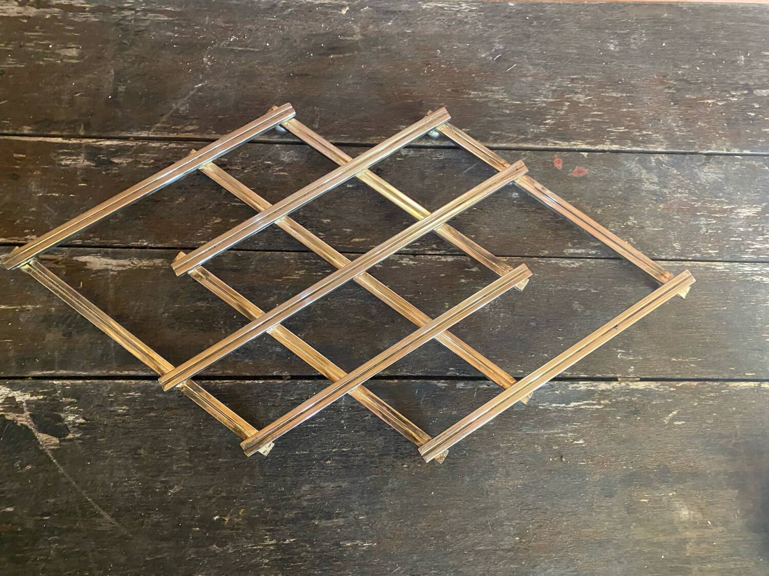 Dessous de plat ancien jacques adnet extensible métal argenté 1950 vin