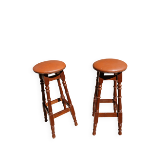 2 tabourets hauts vintages