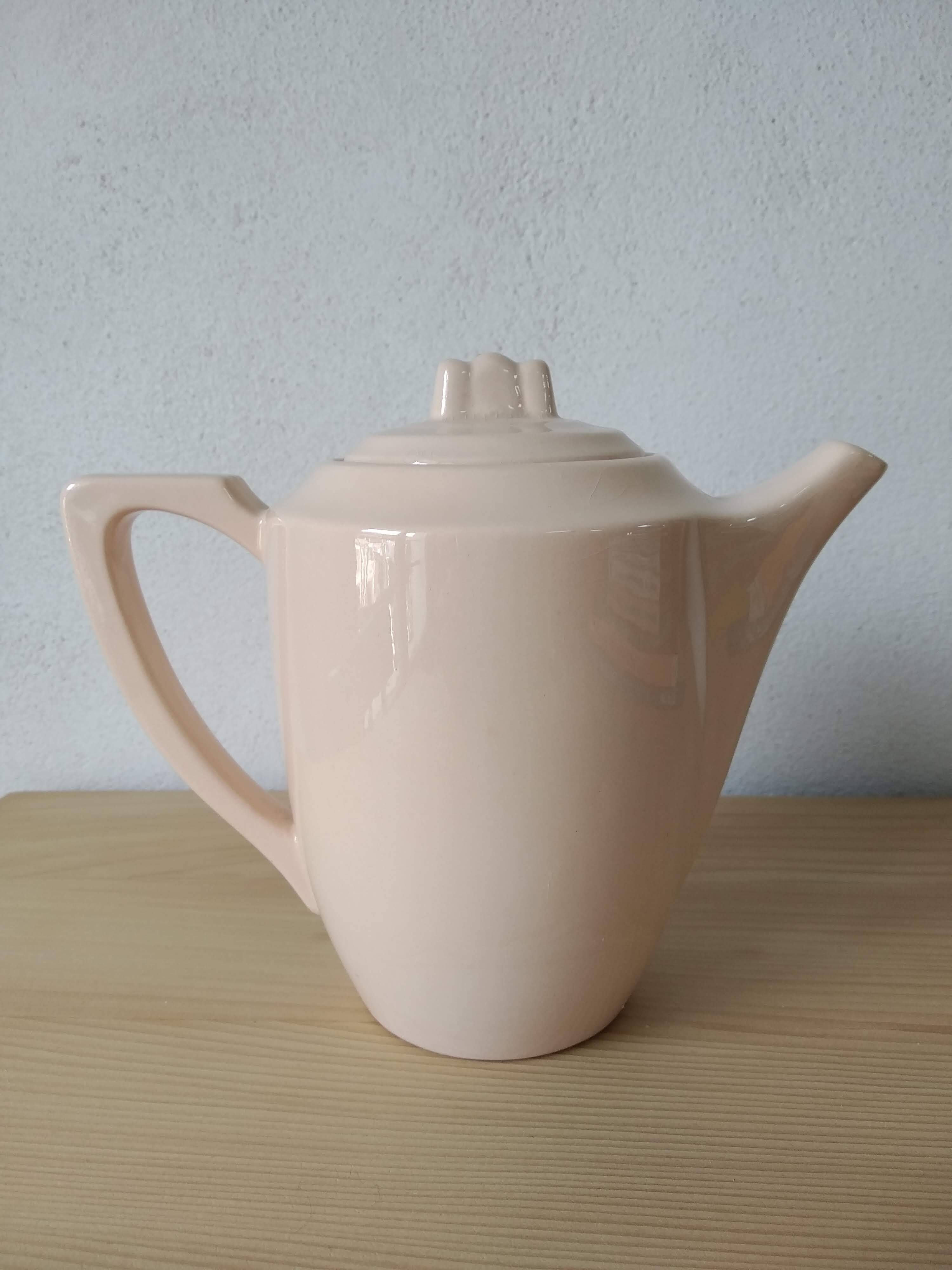 3 cups + Digoin Sarreguemines pink Art Deco jug