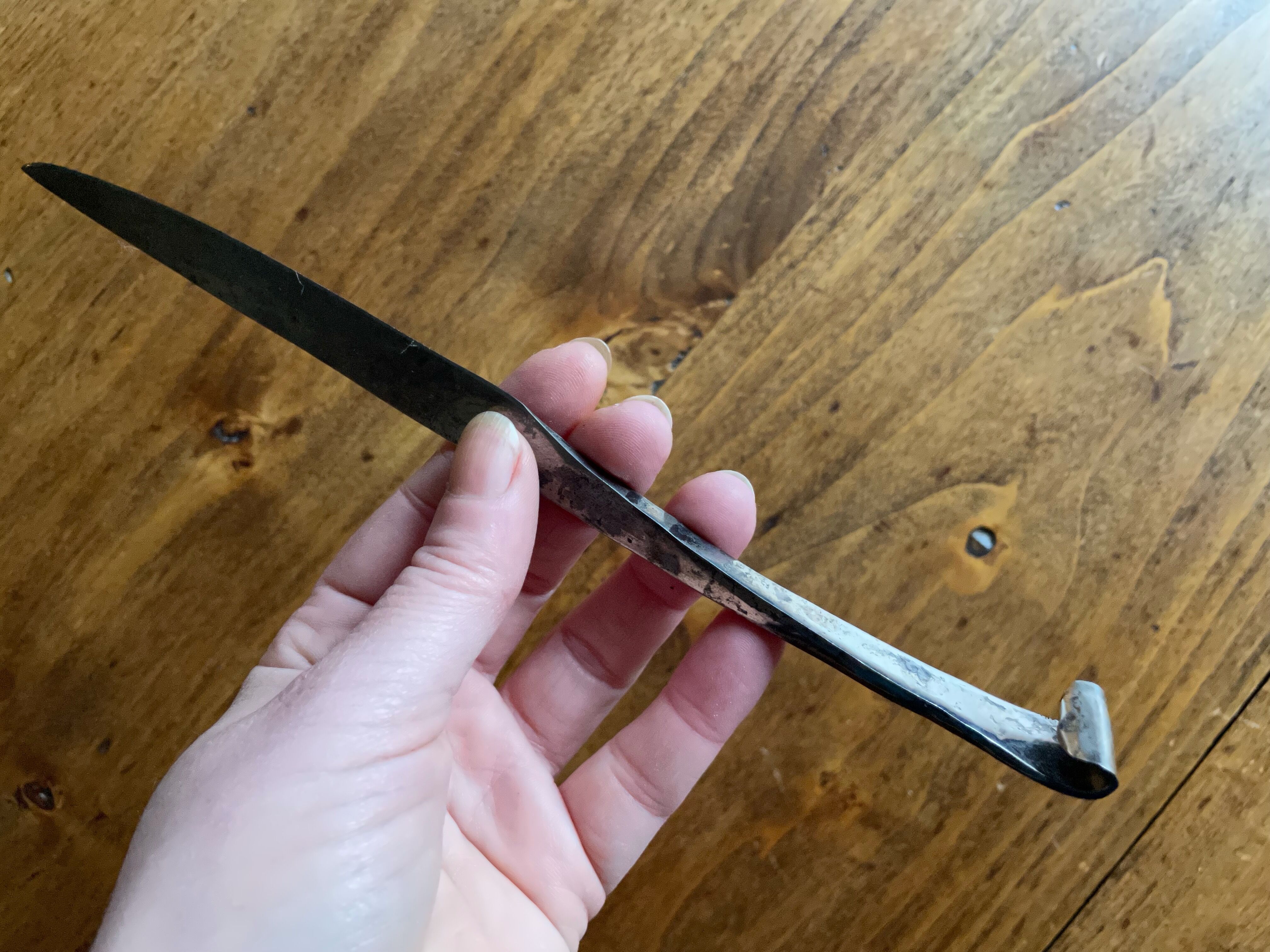 Raw forge knife (forged) made of metal