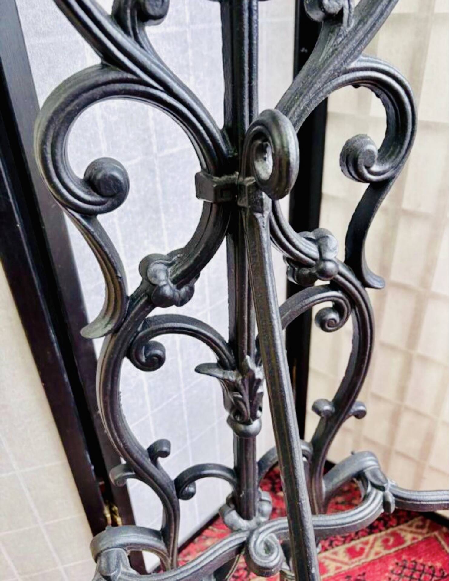Art Nouveau coat rack in cast iron, circa 1900