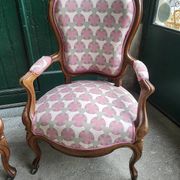 Paire de fauteuils louis philippe en noyer