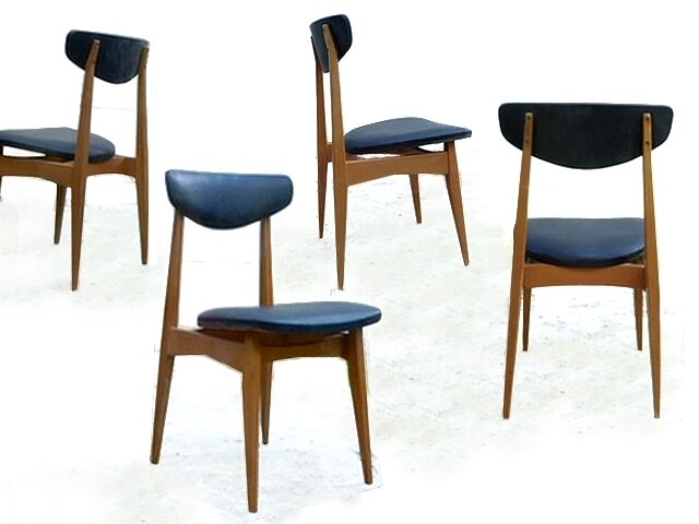 Set of 4 renovated scandinavian vintage chairs
