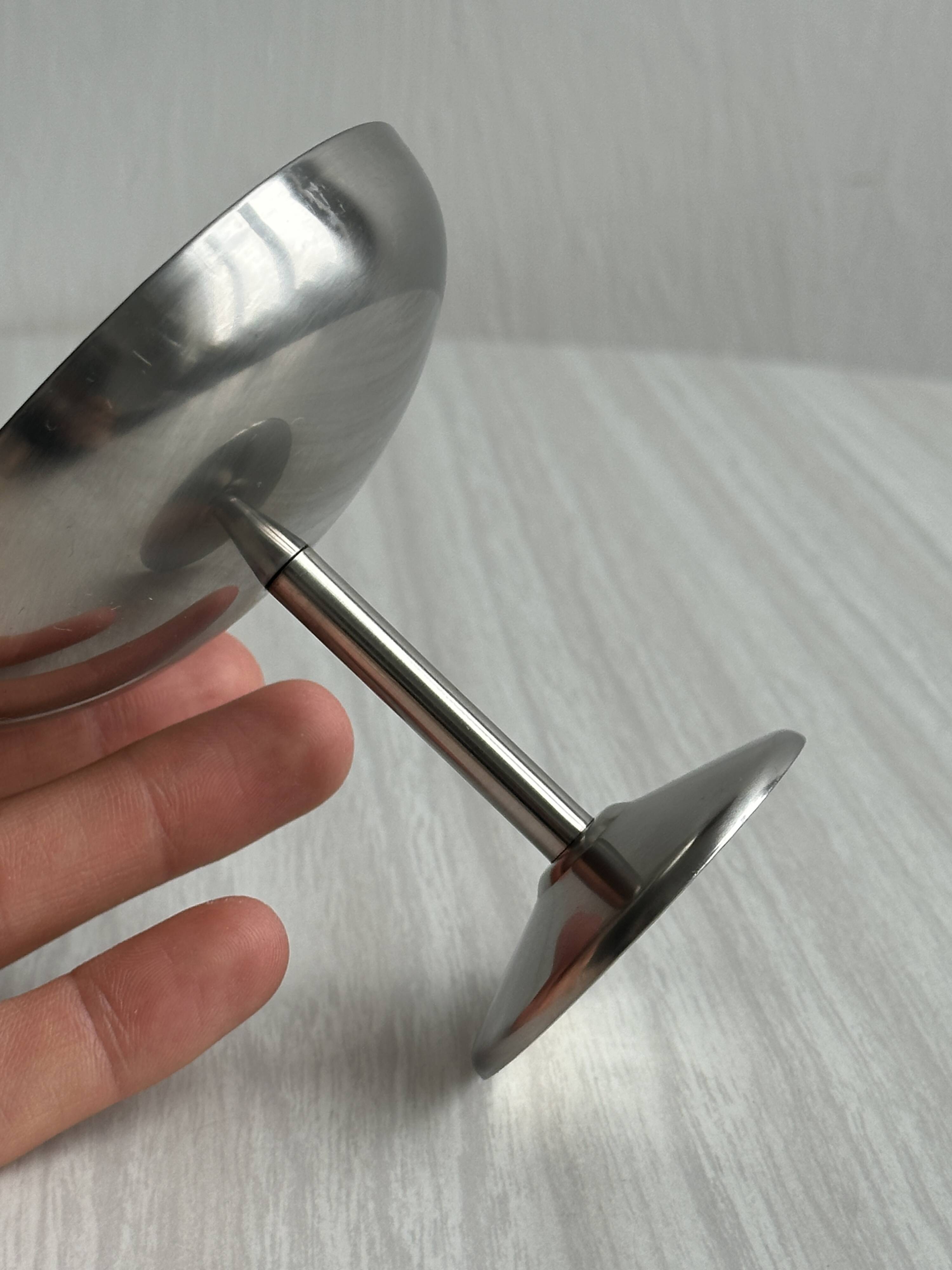 6 coupelles sur pied en inox style Letang Remy