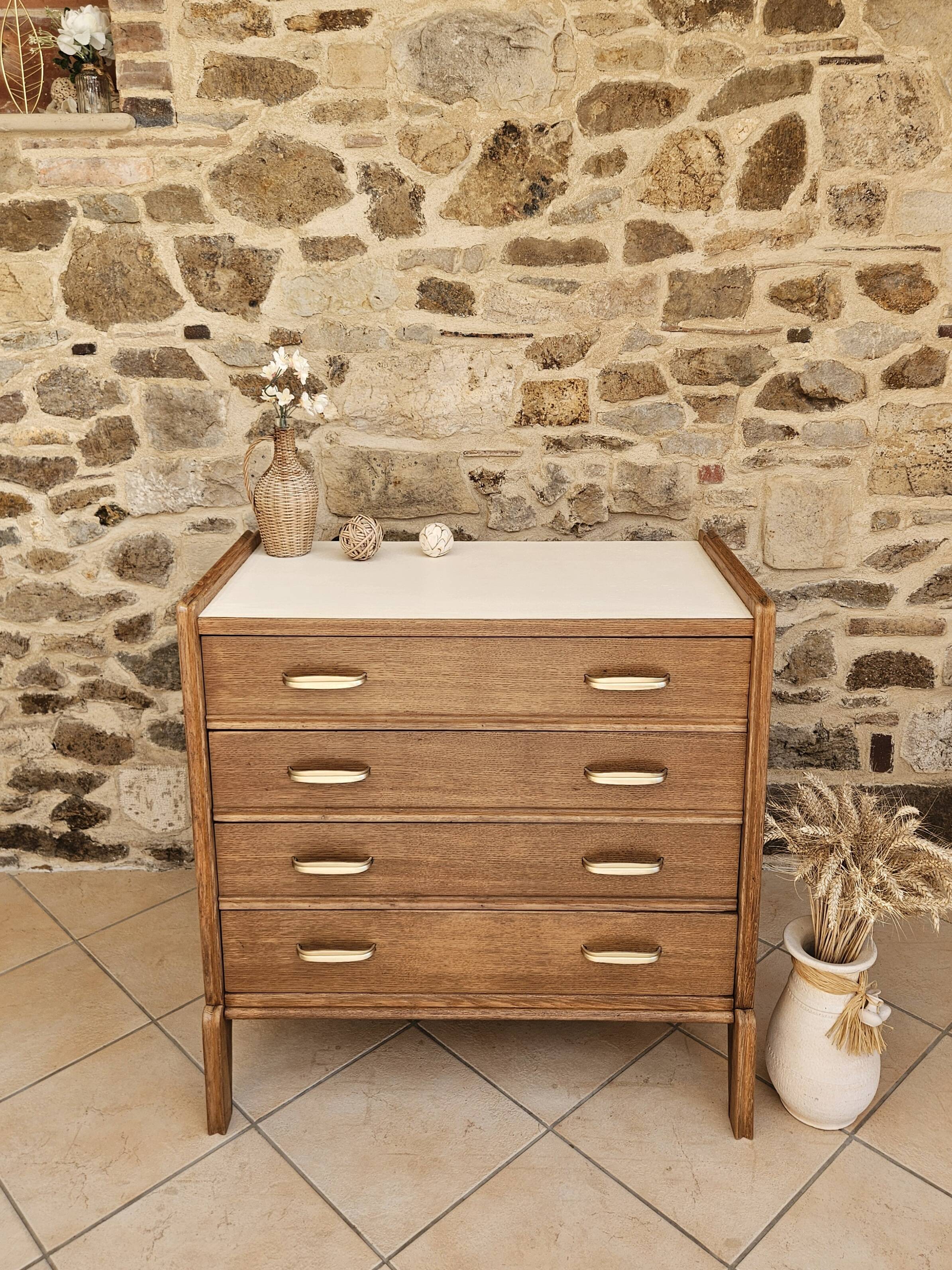 Commode vintage