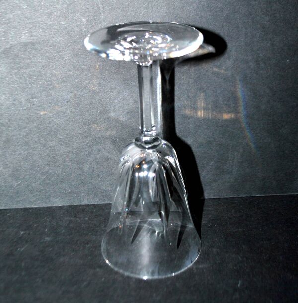 Lot de 8 verres à vin cerdagne en cristal taillé de saint louis h13cm