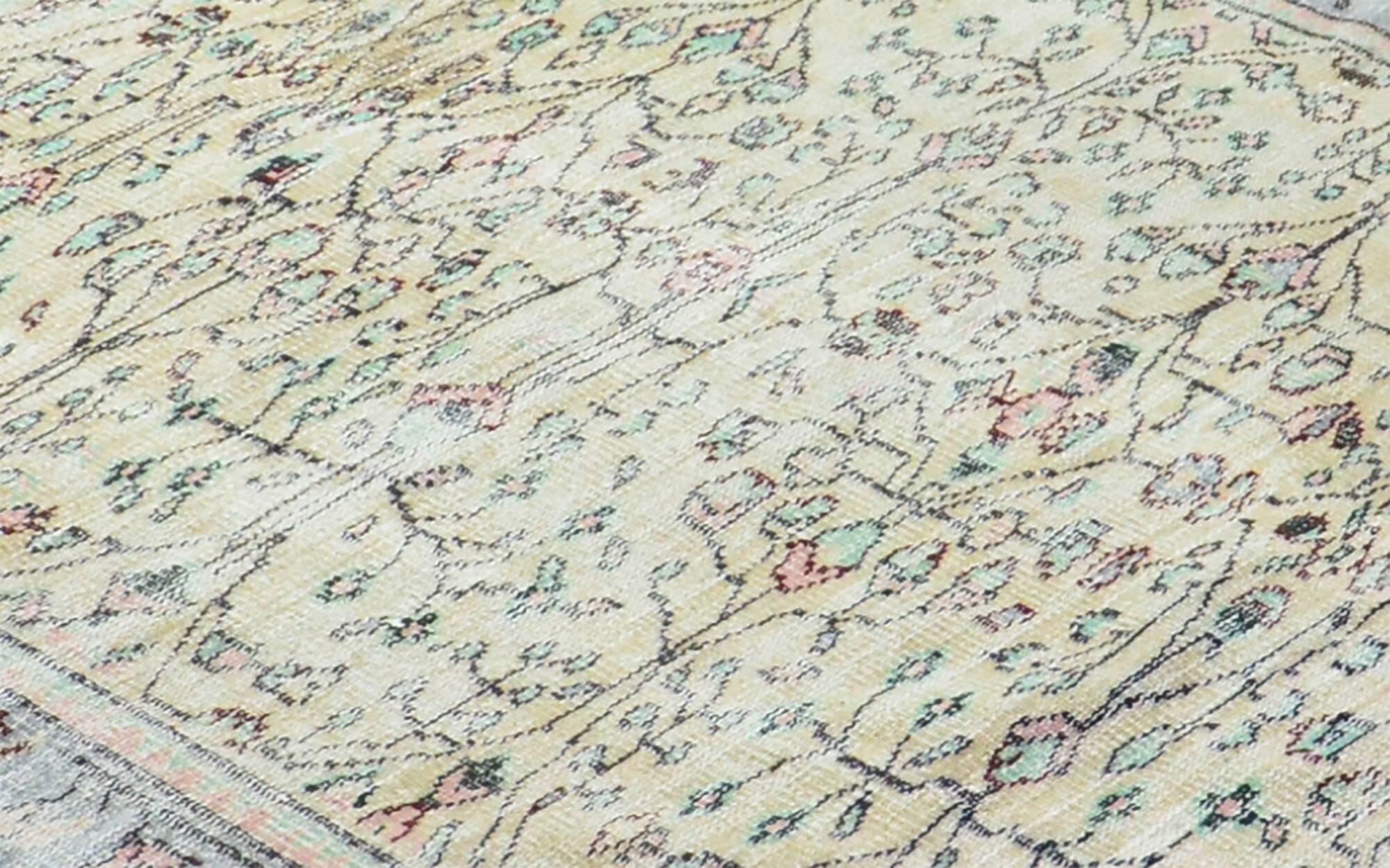 Tapis Oushak Ancien – Tons Doux & Motifs Raffinés, 186 x 255 cm