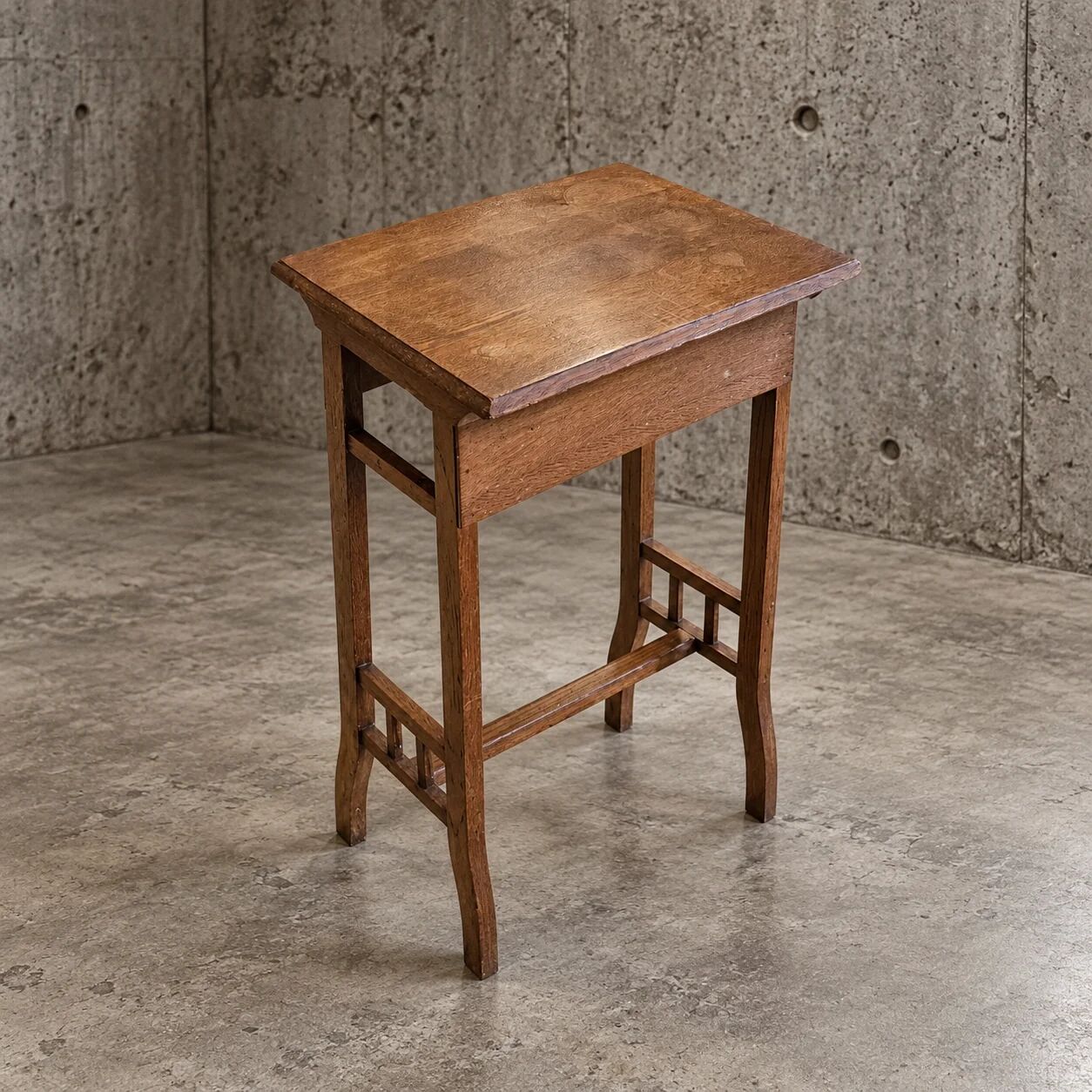 3 x nesting tables / nesting set / arts and crafts / 1950s