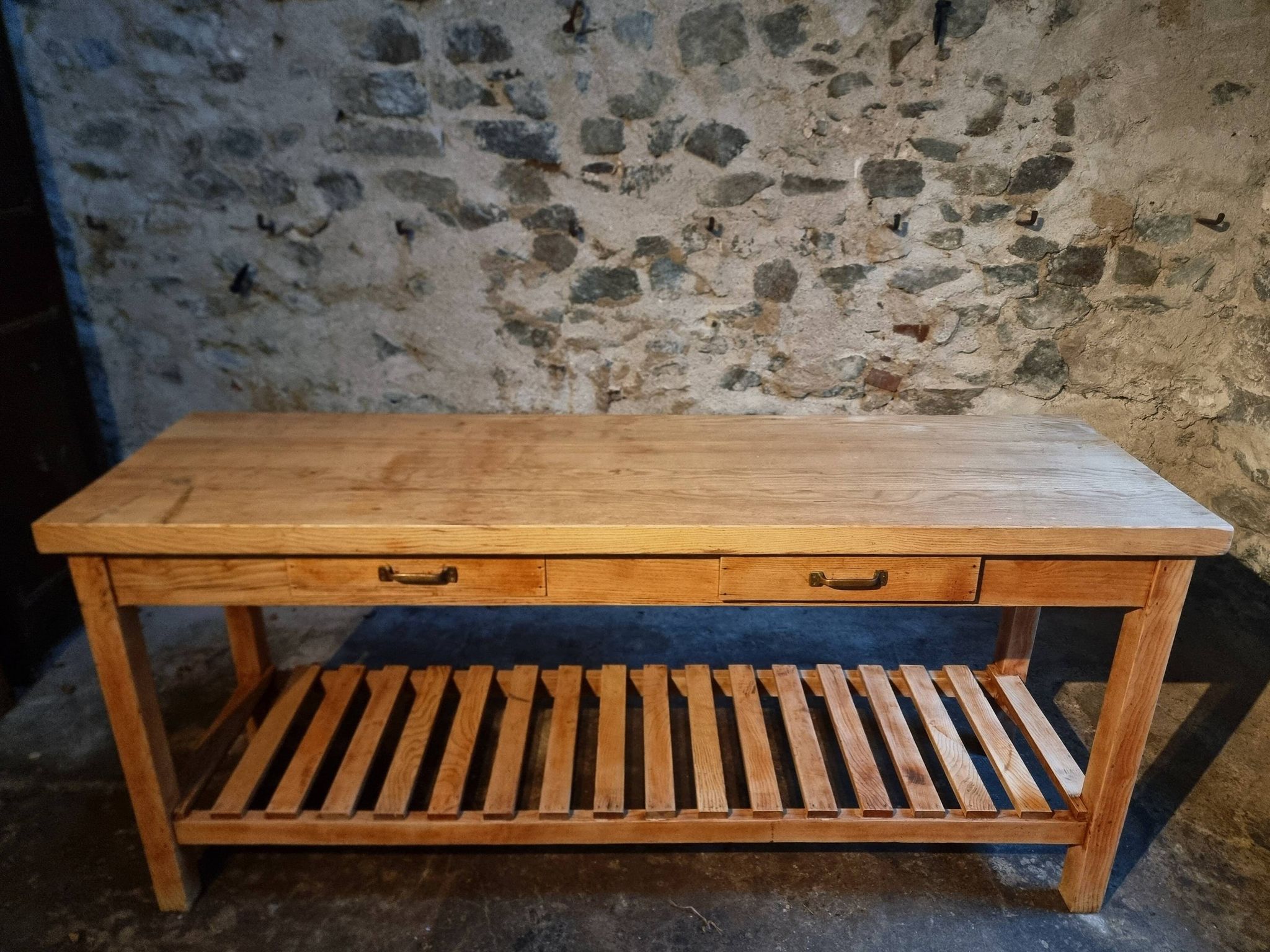 Old French baker's table – kitchen island / work table in solid chestnut with drawers.