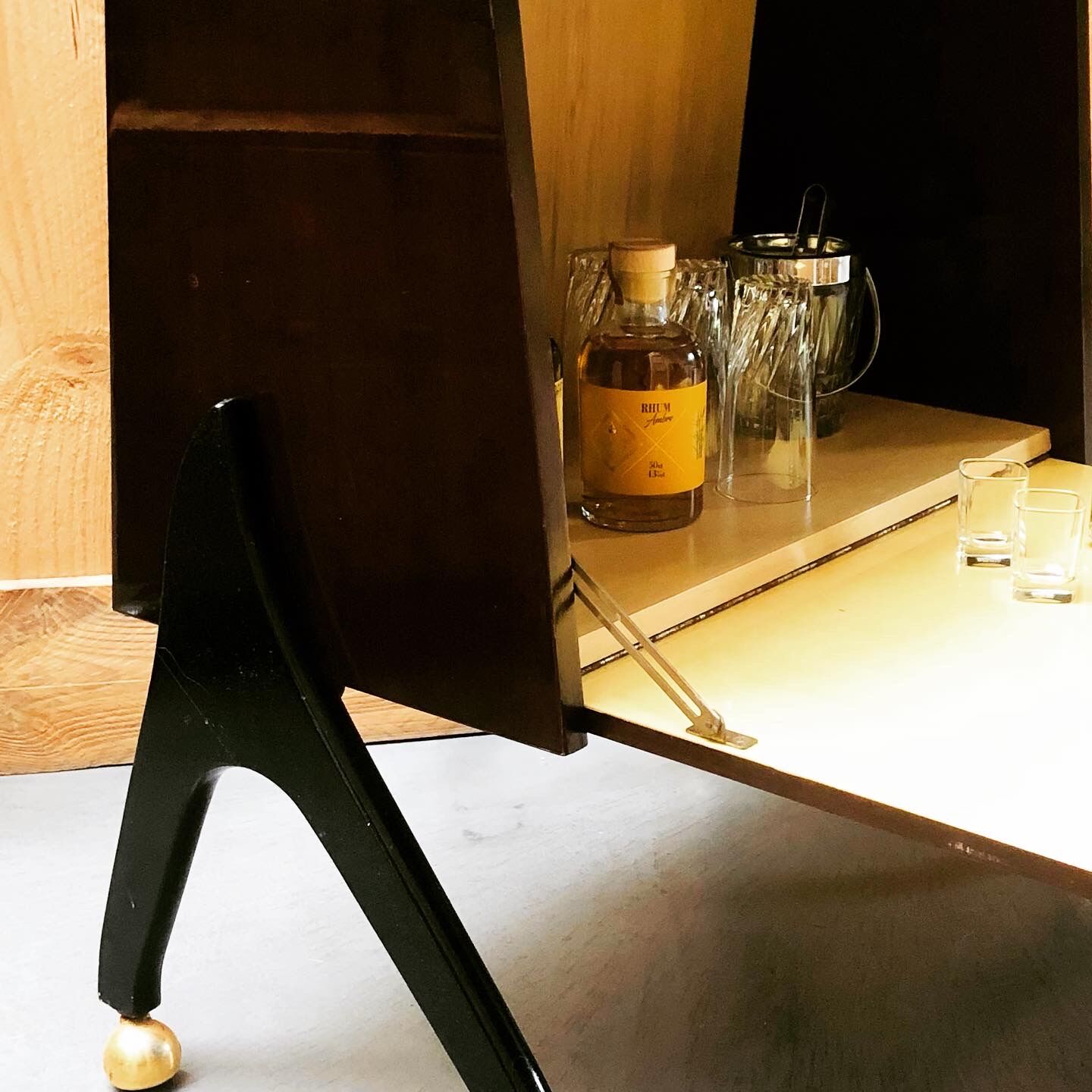 Vintage bar on wheels