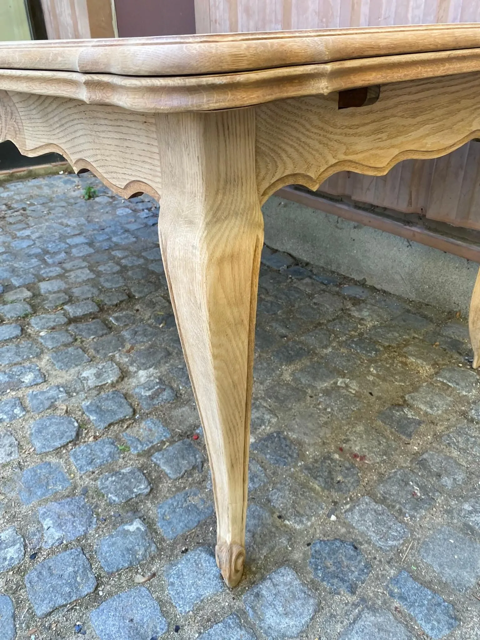 Louis XV dining table stripped in solid oak Versailles parquet 245cm