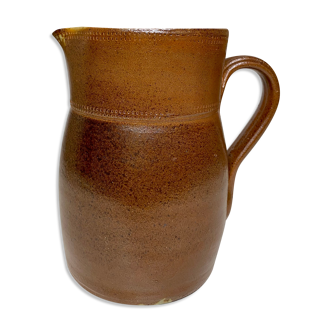 Nice sandstone pitcher