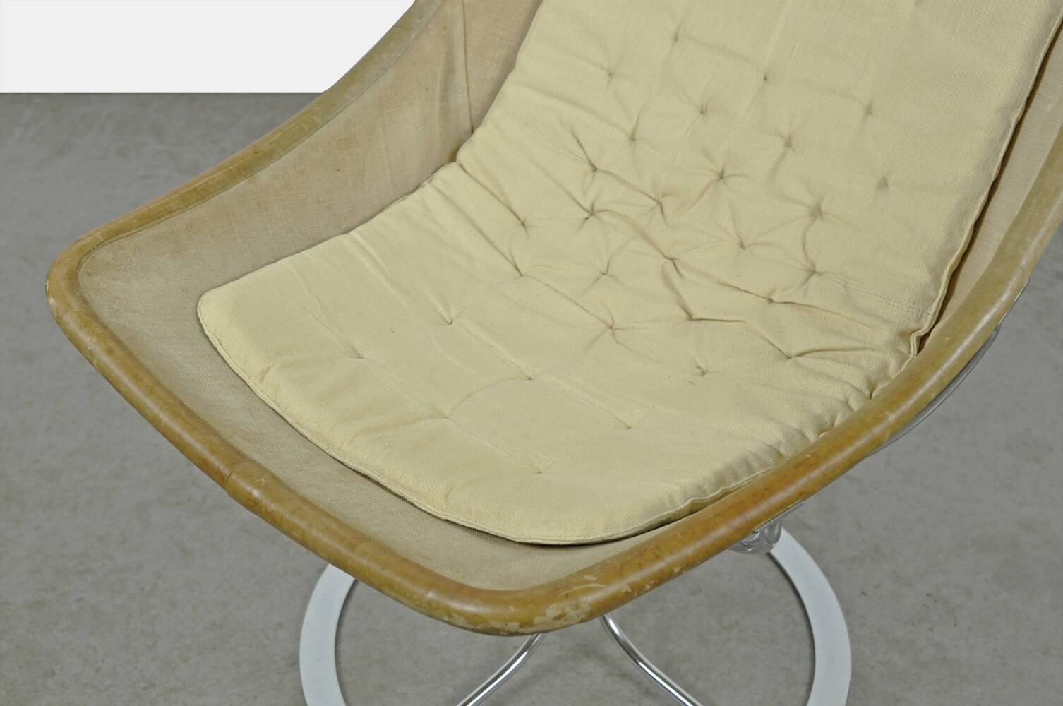 Iconic swivel chair ‘jetson’ by bruno mathsson, sweden 1970s