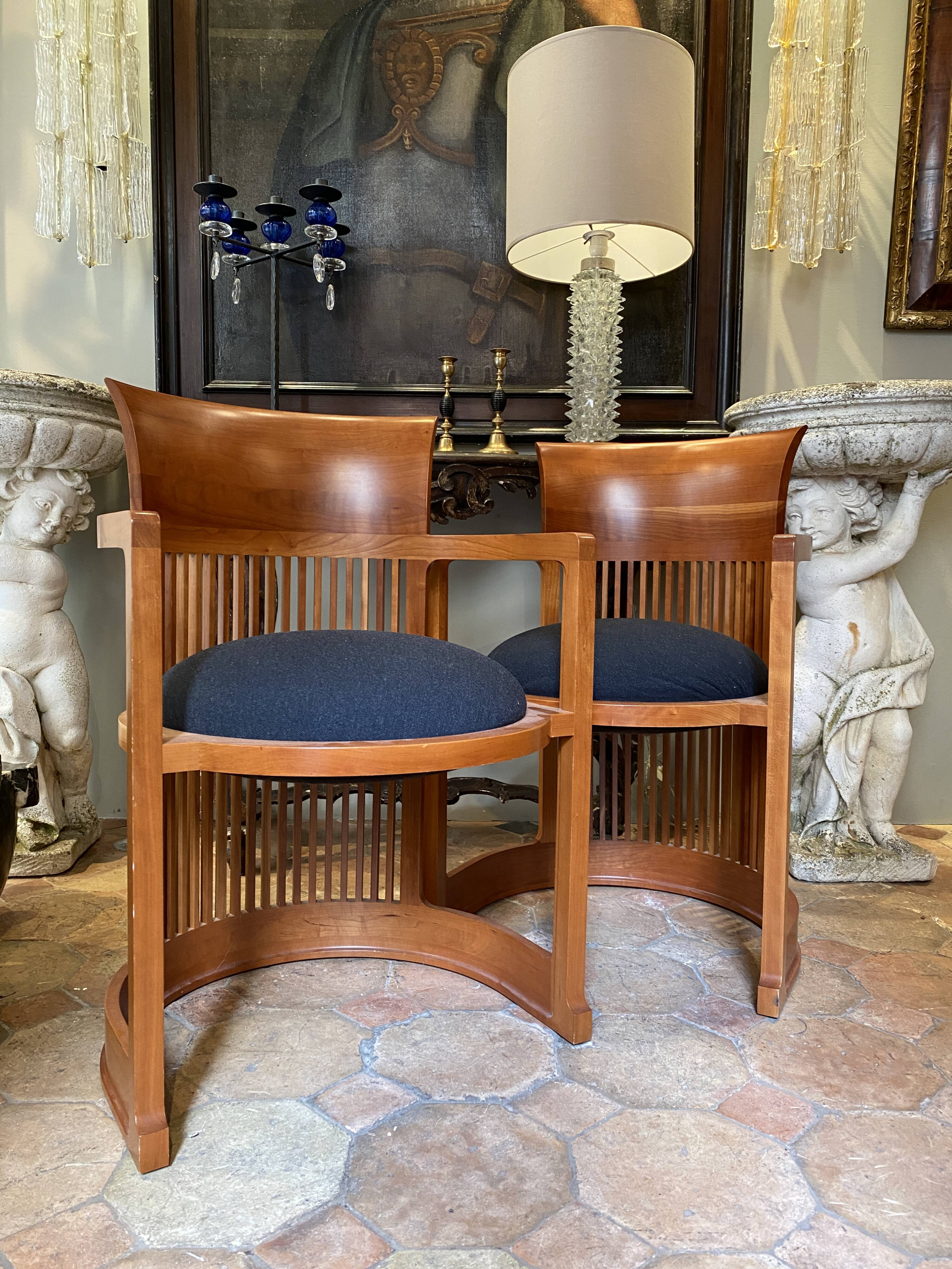 Pair of armchairs by Frank Lloyd Wright, Cassina edition