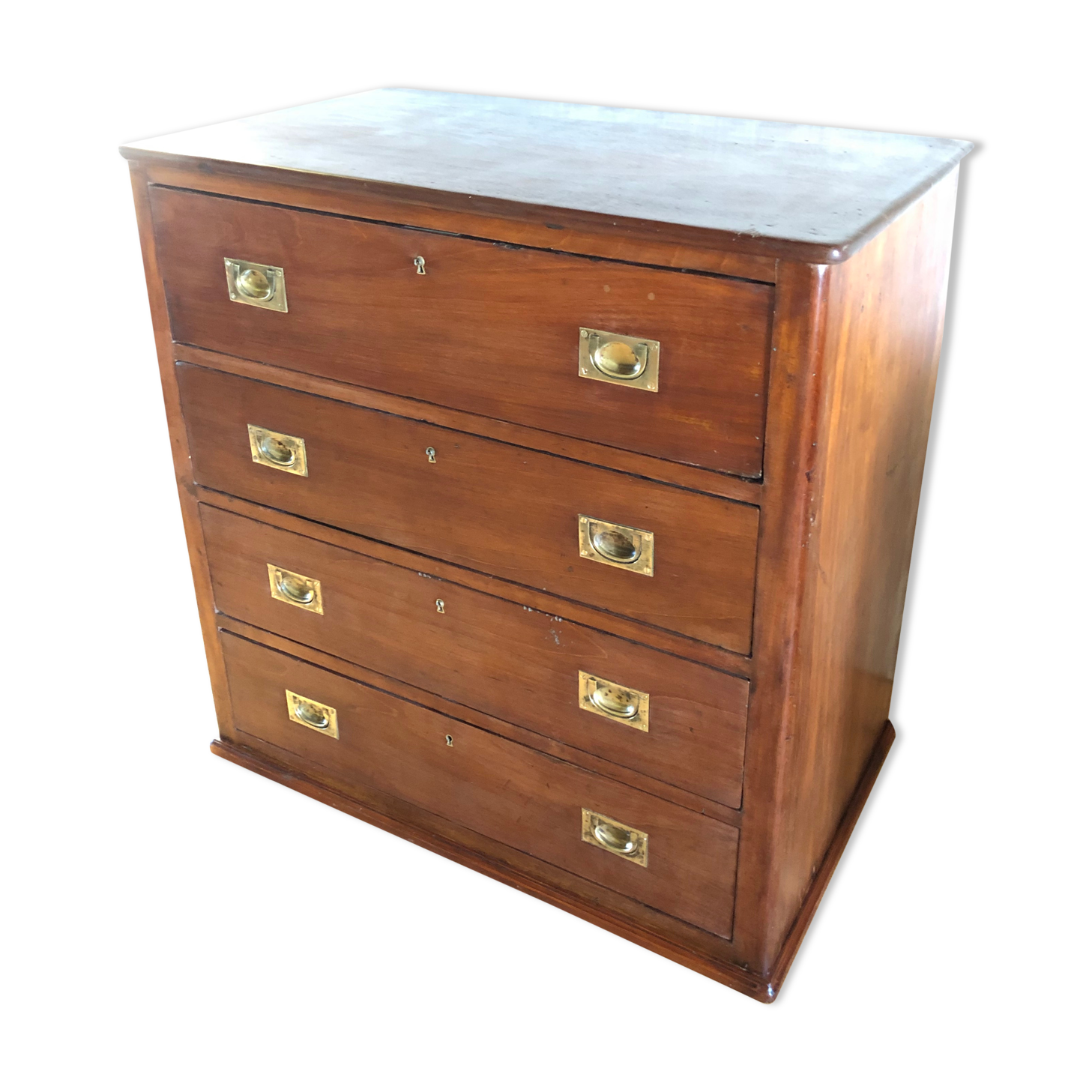 French marine work dresser