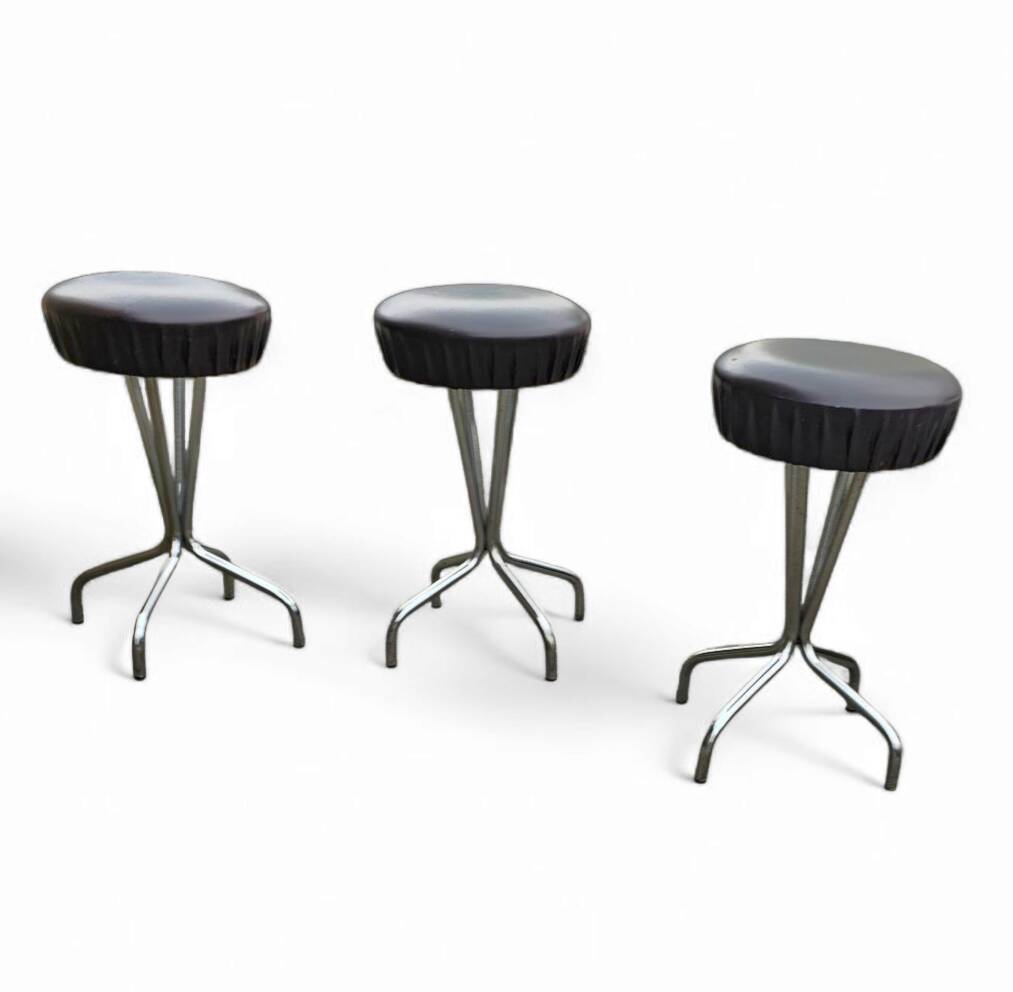 3 x stool / black top / chrome frame / 1970s  / Height 53 Depth 40 cm