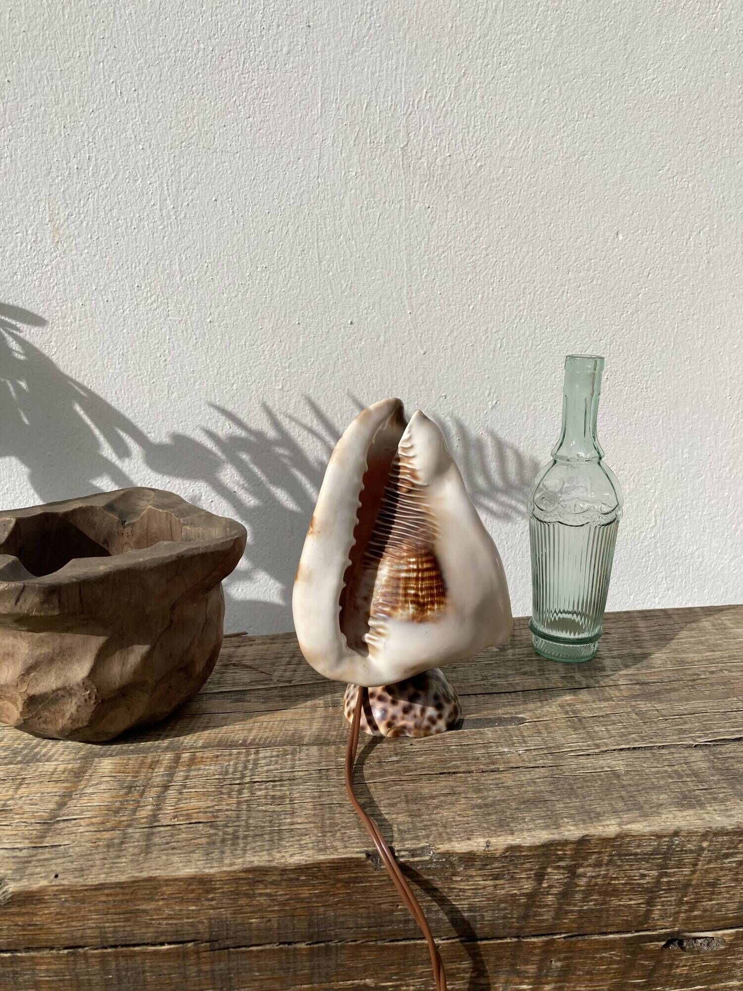 Shell lamp 1970 vintage mother-of-pearl to pose or bedside