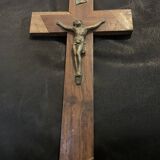 Croix 31cm Jesus en bois et fer 1974 chrétien crucifix catholique vintage ancien