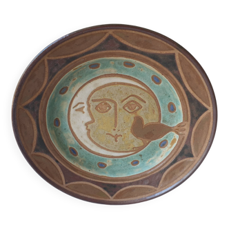 Very beautiful ceramic plate Signed Paco Padilla