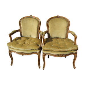 Paire de fauteuils cabriolets,