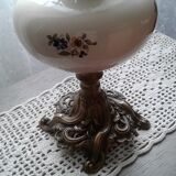 Oil lamp decor moustiers