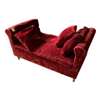 Red velvet daybed