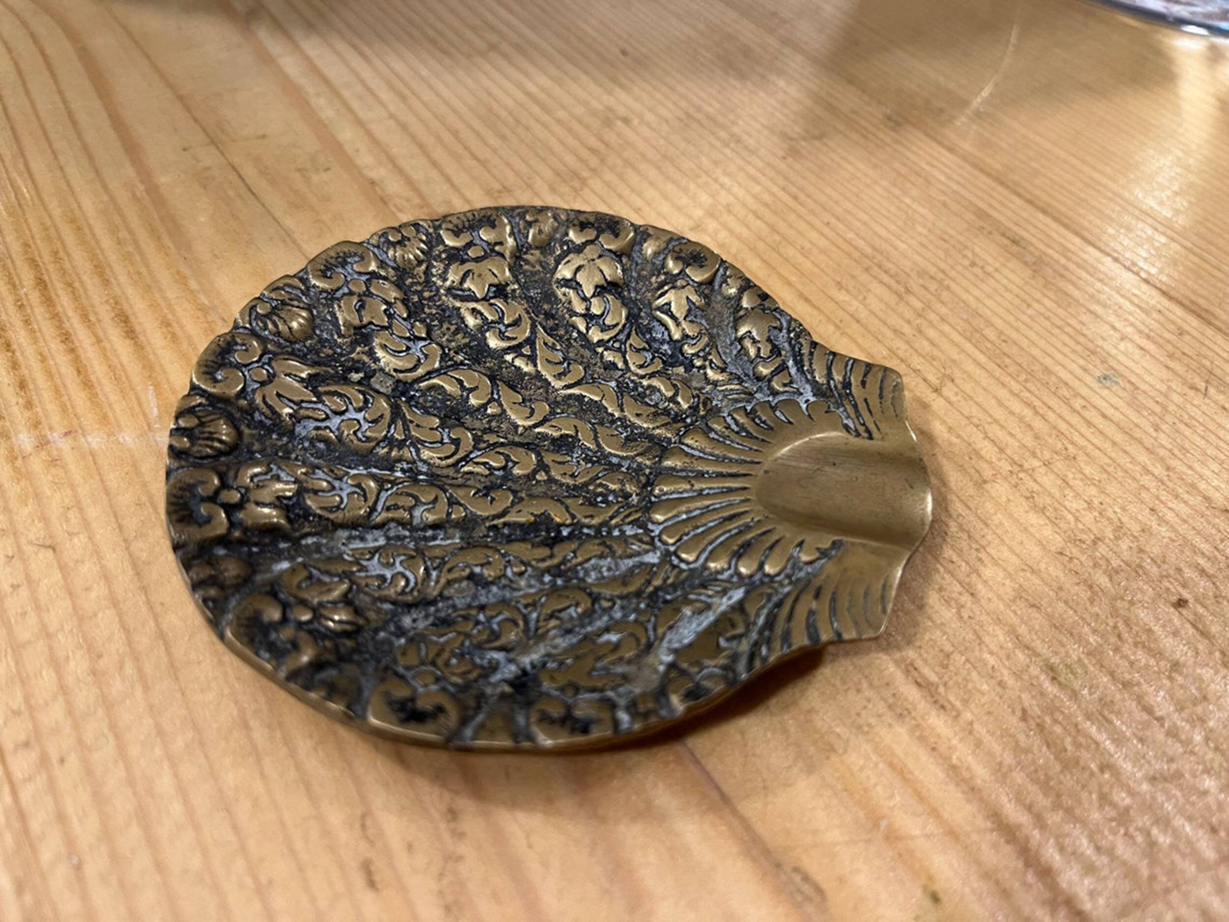 Cendrier en laiton design coquillage vintage