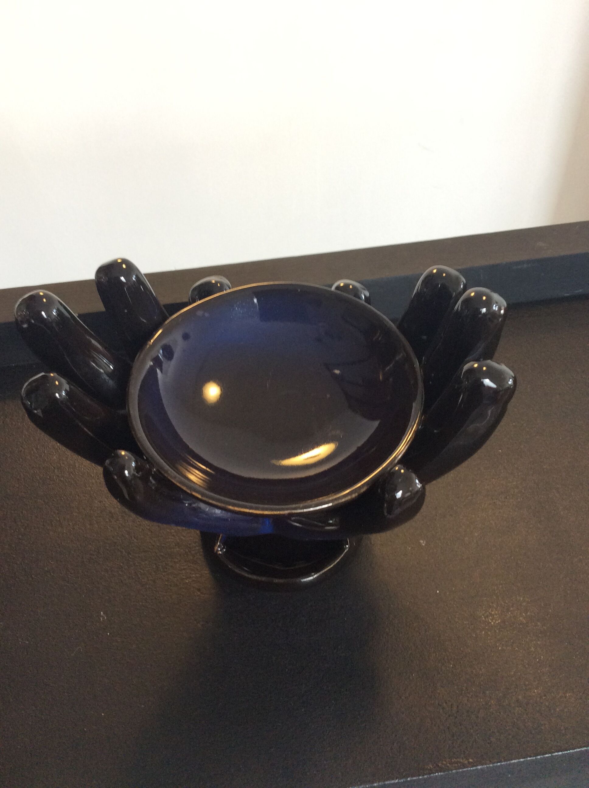 Ceramic hand pocket empty from the 70s