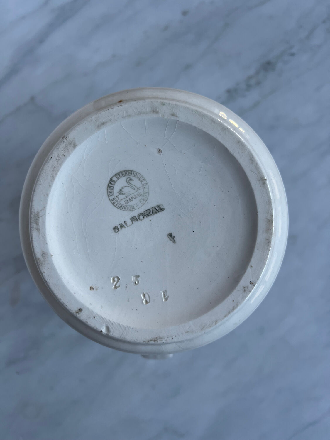 Large pitcher or antique vase Saint-Amand Balmoral model