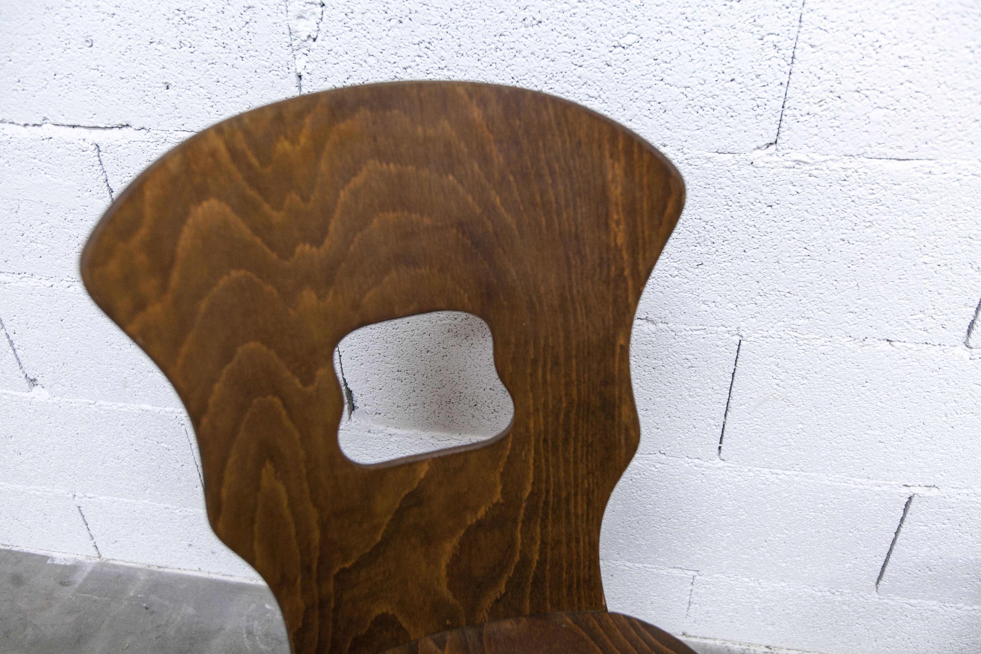 Paire de chaises Baumann modèle Gentiane 1960