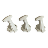 Lot de 3 patères Art Déco anciennes en céramique blanche