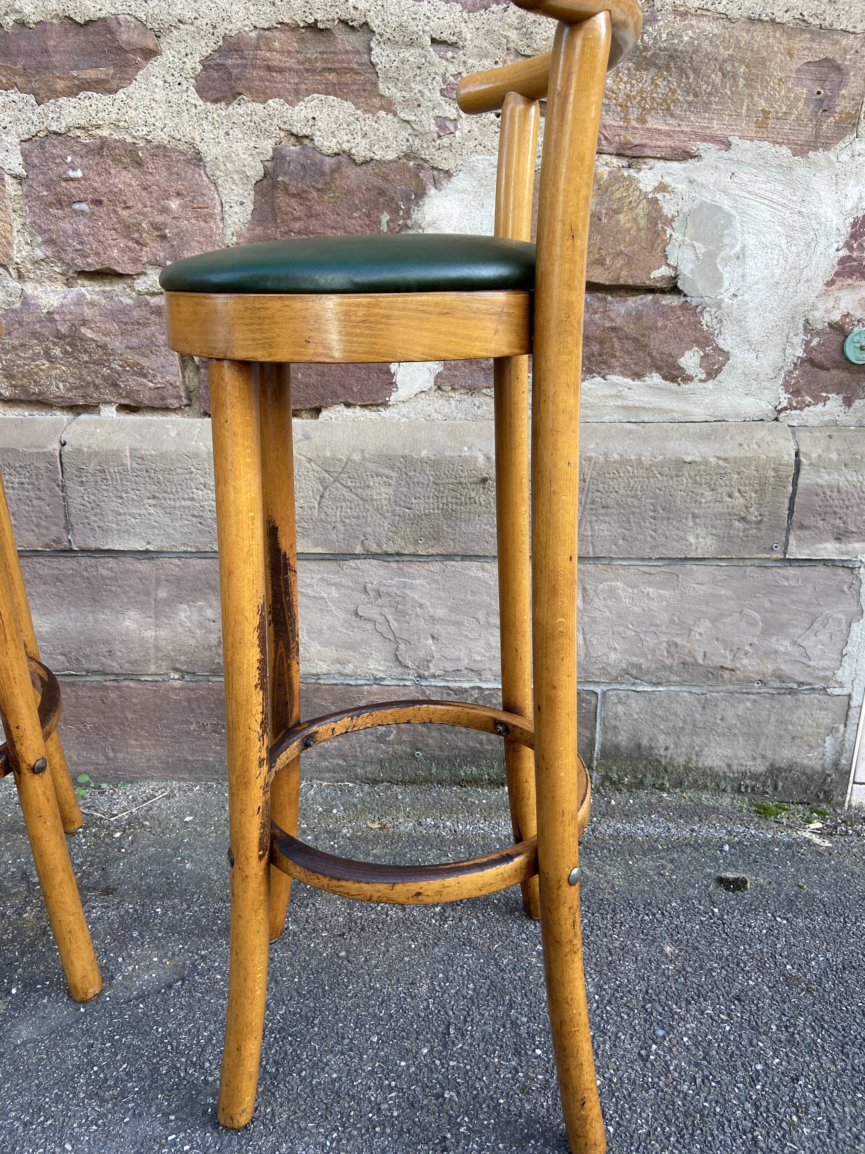 Paire de tabourets de bar bois courbé 1960