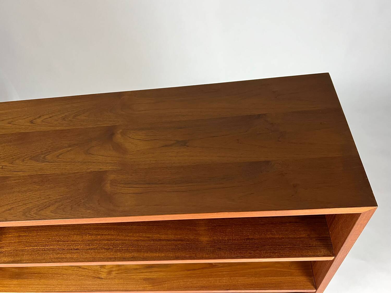 Buffet haut vintage Schrank, design danois, années 1960, milieu du siècle