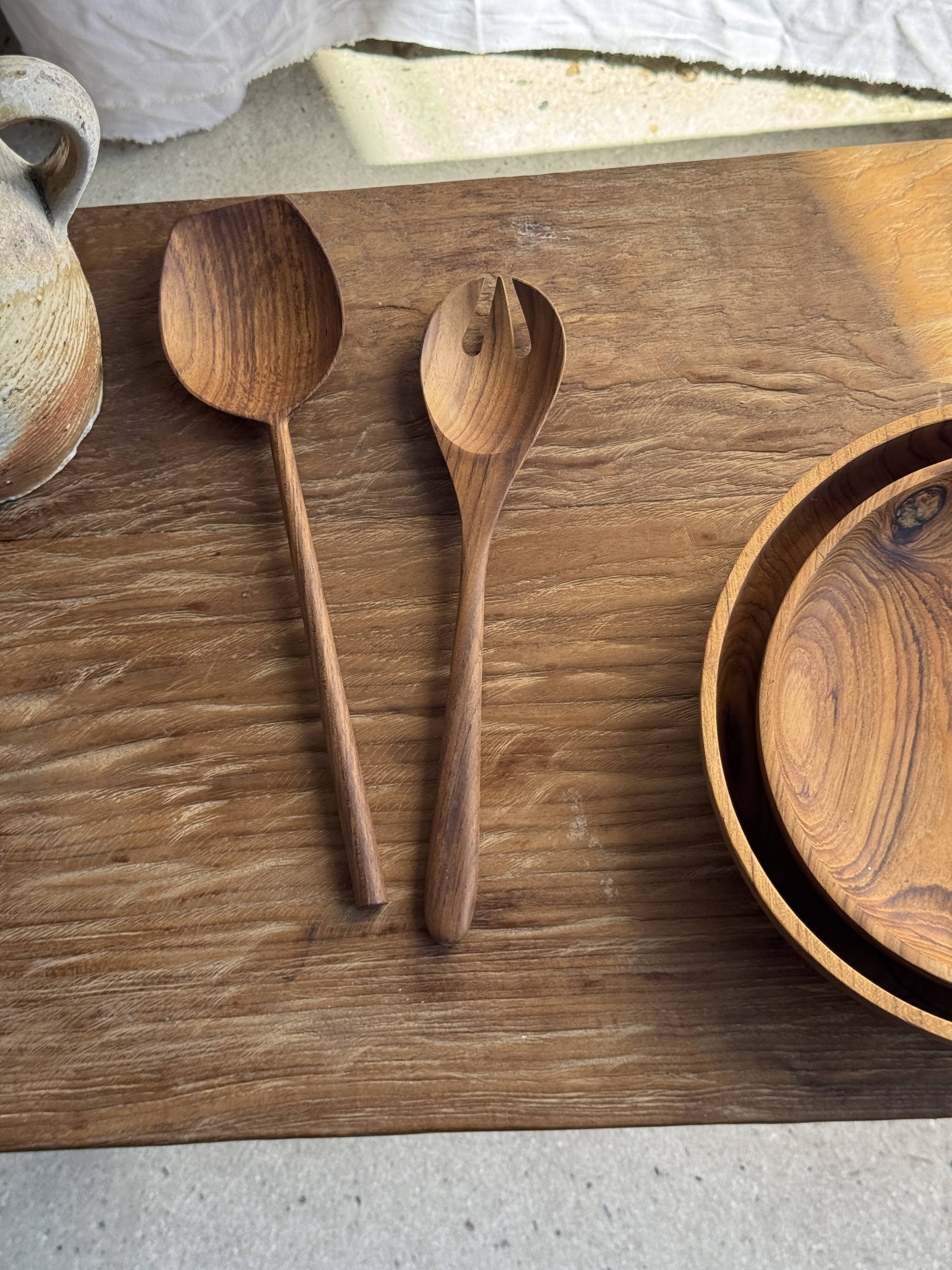 Salad server or large teak spoon, oval shape, split, L30 D9