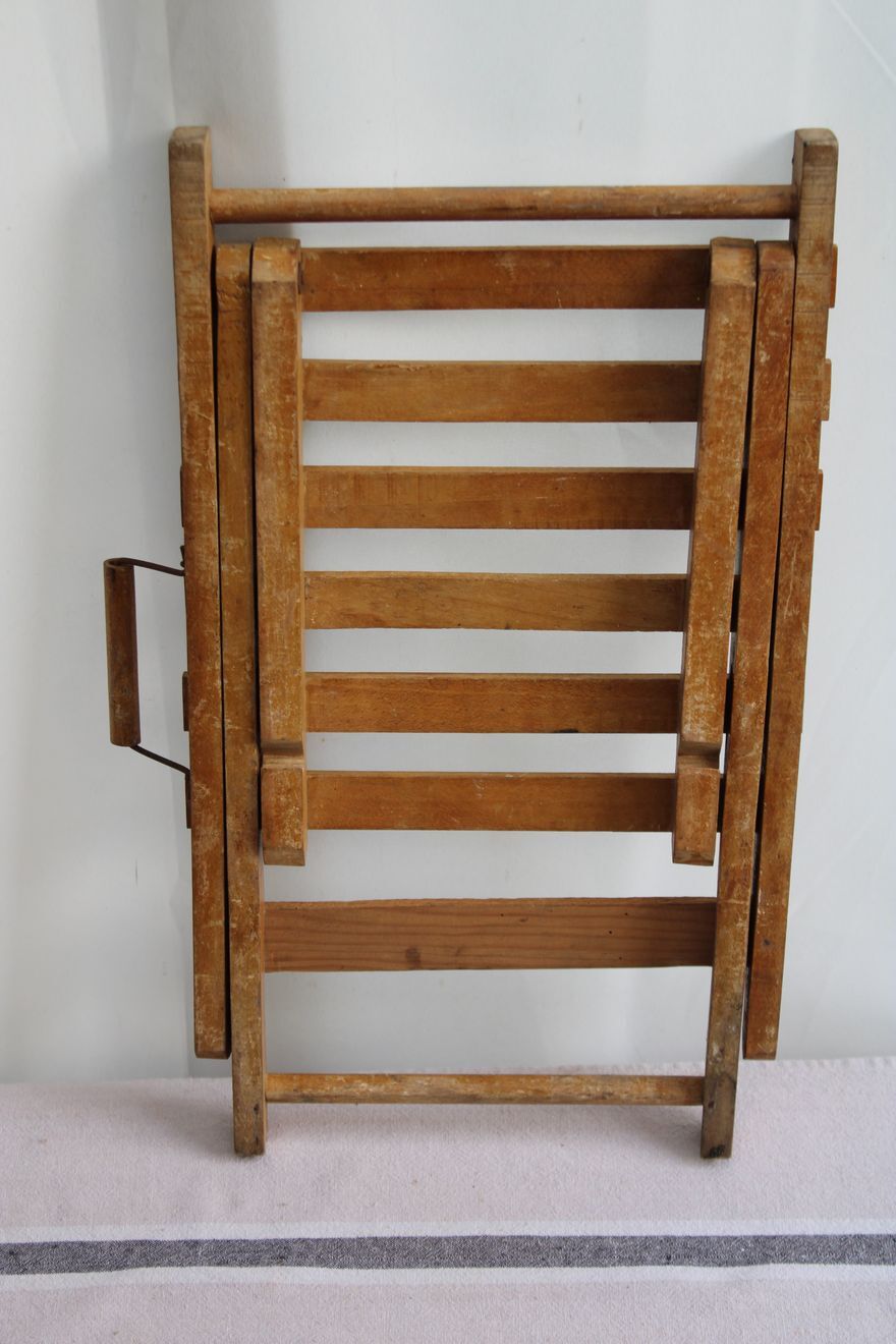 Folding wooden stool