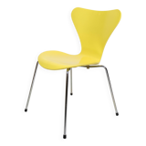 Set Of 6 Seven Chairs Model 3107 Lacquered In Yellow By Arne Jacobsen For Fritz Hansen From 1990s