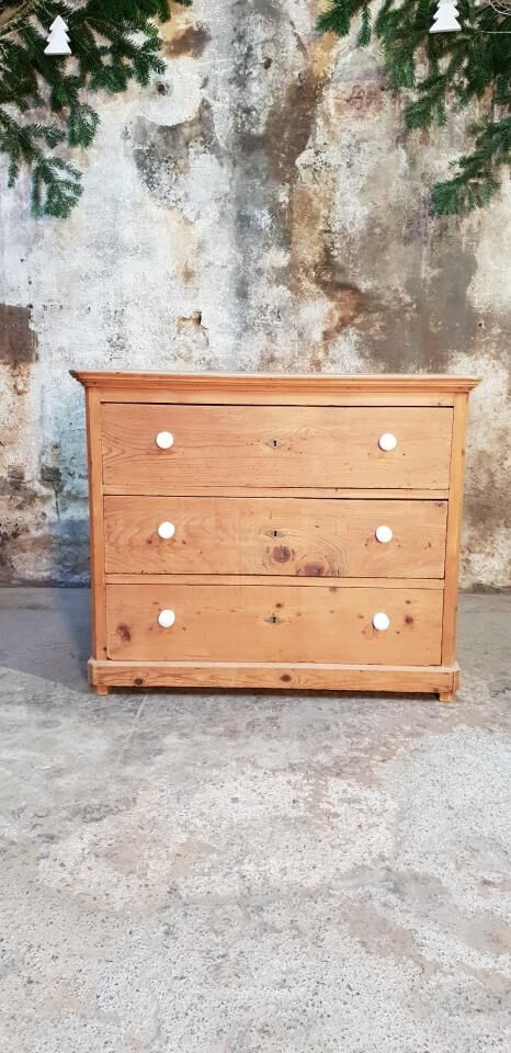 Commode ancienne