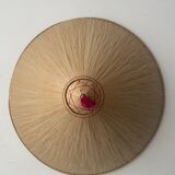 Chapeau vietnamien brodé