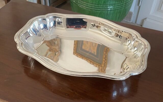 Silver metal bread basket Louis XV style