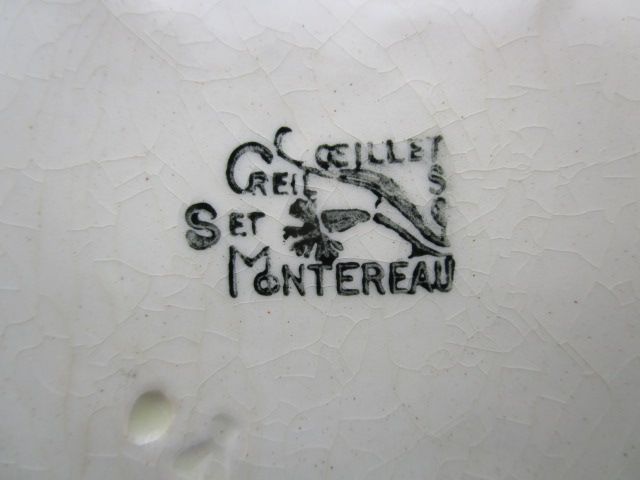 Set of 6 old art-deco flat plates in earthenware by Creil Montereau, model carnations