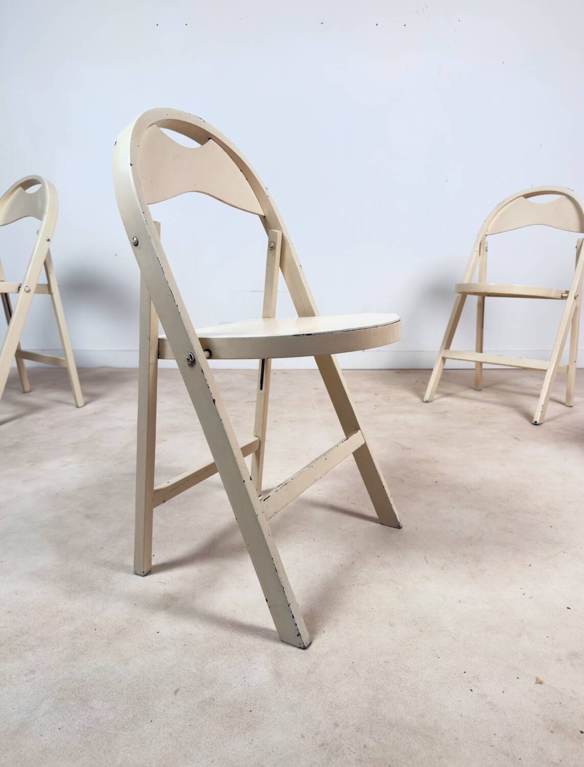 Set of 5 folding chairs from the 1930s by Thonet Mundus.