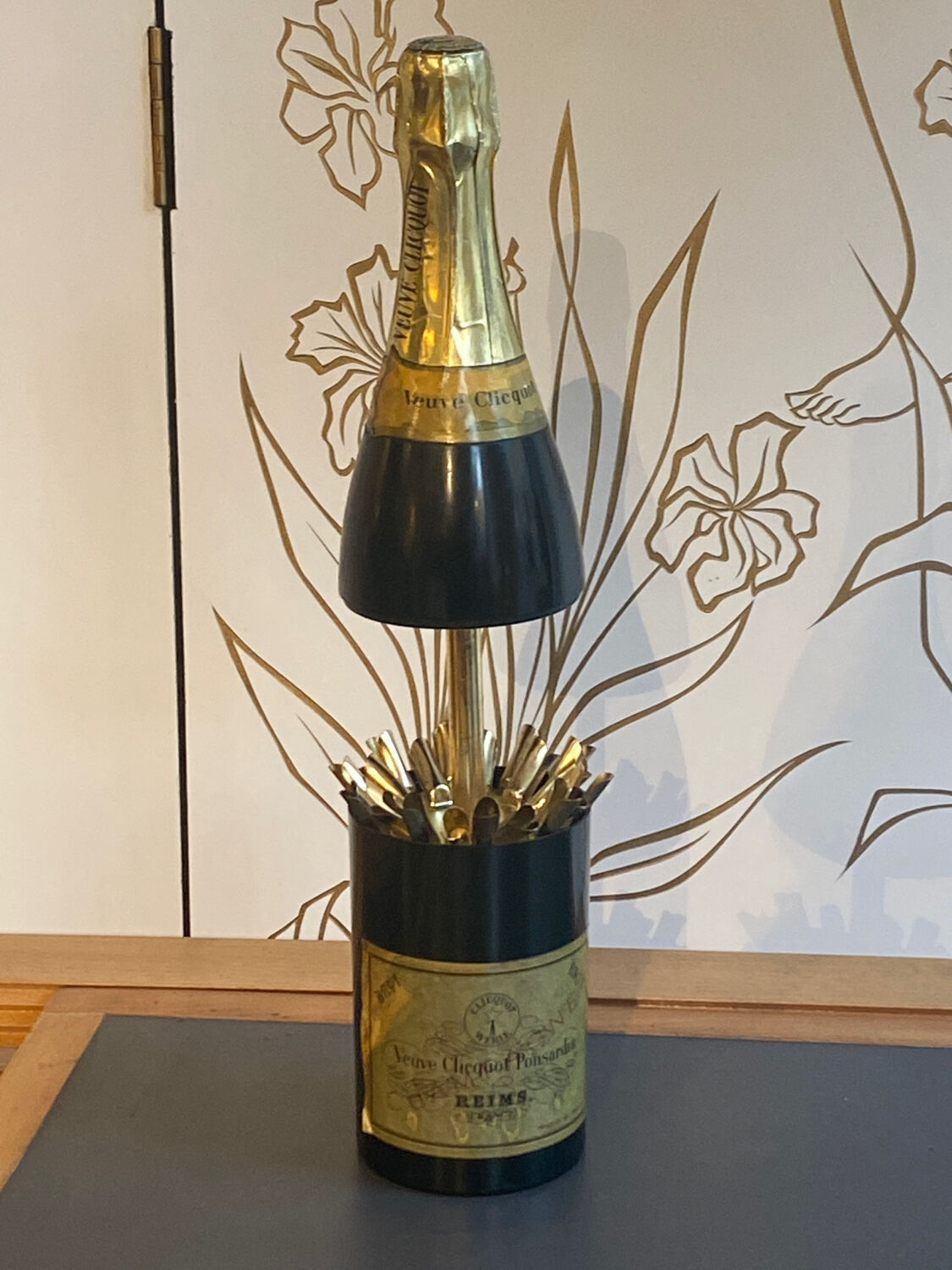 Bottle-shaped music cigarette dispenser